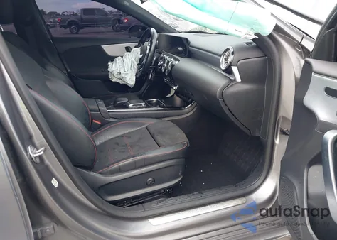 2022 Mercedes-Benz A 220 4Matic from USA, damaged, VIN W1K3G4FB9NJ341185